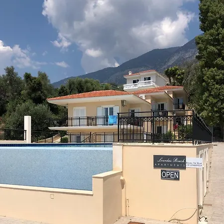 Hotel Lourdas Beach 3*